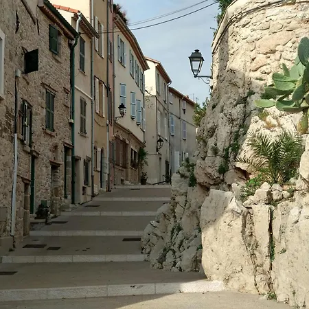 Les Palmiers: Apt 2 Prs, Piscine, Parking Appartement Antibes
