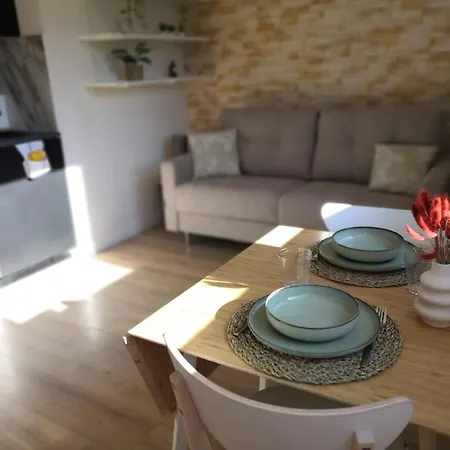 Les Palmiers: Apt 2 Prs, Piscine, Parking Apartmán