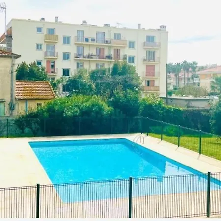 Les Palmiers: Apt 2 Prs, Piscine, Parking *